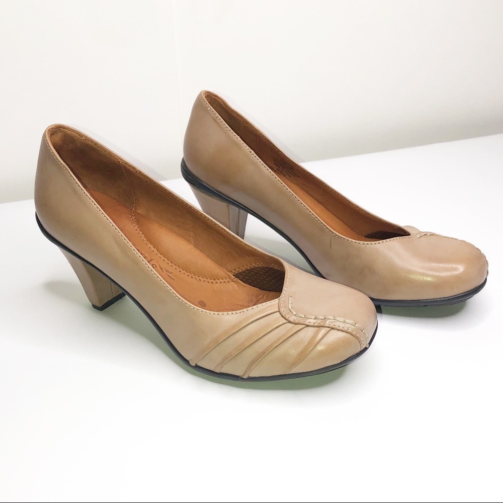 Gentle Souls Tan Heels